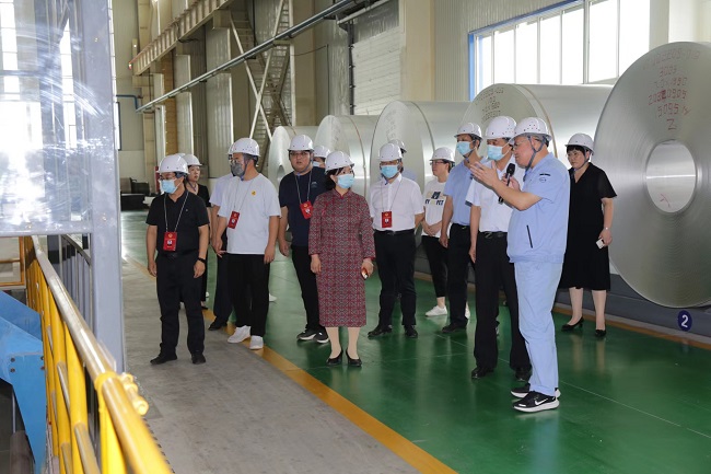 新安縣人大常委會(huì)黨組副書記、副主任姬進(jìn)輝一行到萬基控股集團(tuán)調(diào)研