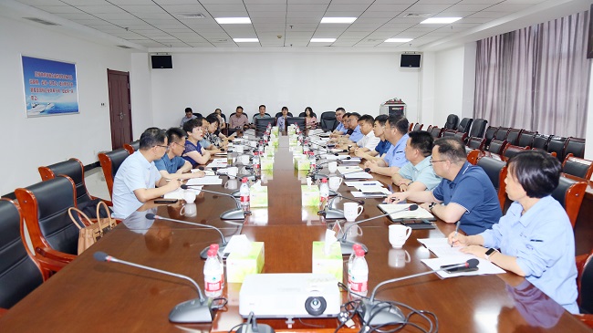 洛陽市科技局黨組書記、局長葉惠玲一行到萬基控股集團(tuán)調(diào)研