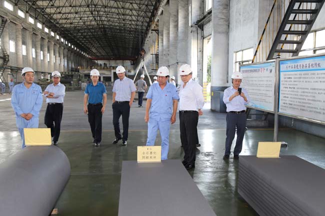 美國客商到萬基控股集團(tuán)參觀